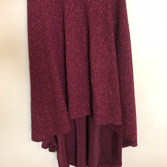 Sparkly burgundy dress - Picture 5 of 5